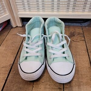 Green and White Low-Top Canvas Sneakers